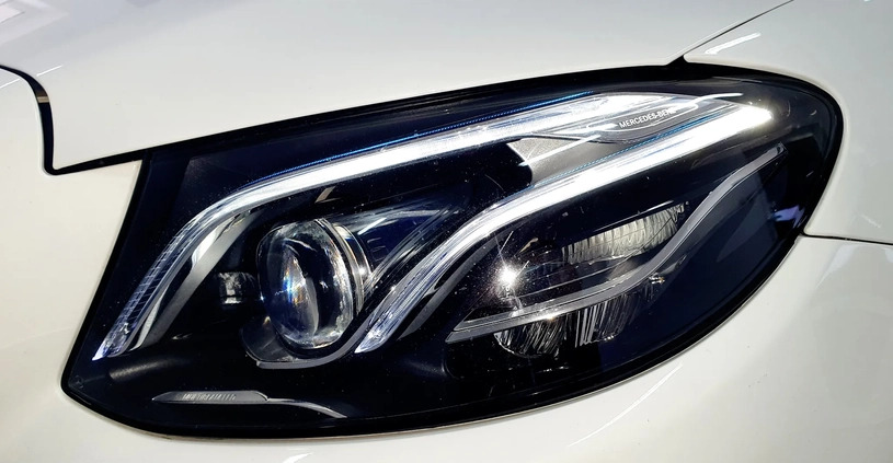 Mercedes-Benz Klasa E cena 89900 przebieg: 193000, rok produkcji 2017 z Grybów małe 631